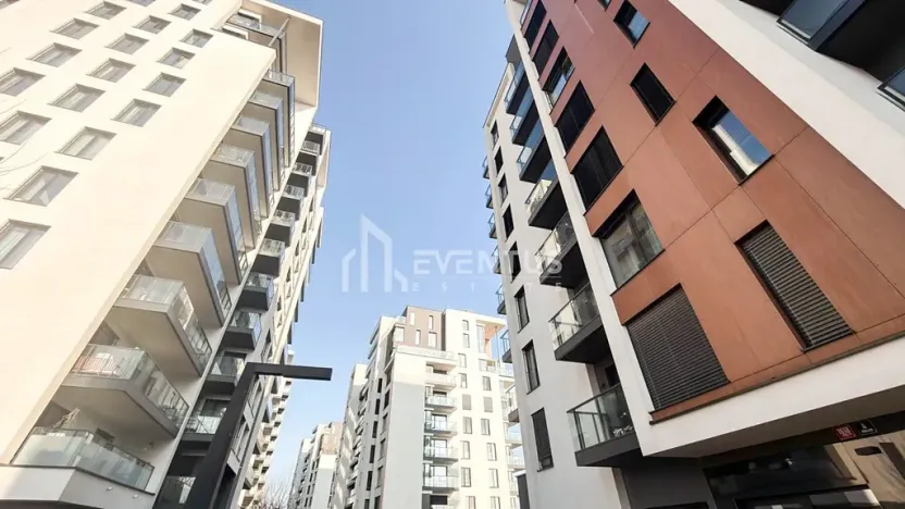 Pronájem bytu 2+kk, Praha - Holešovice, Sanderova, 58 m2