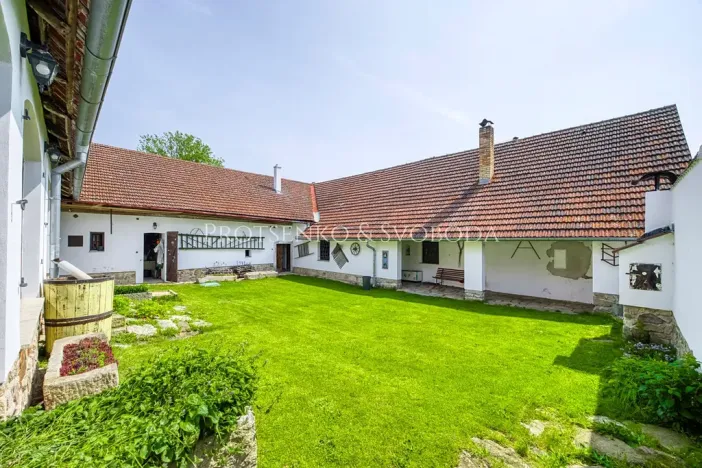 Prodej rodinného domu, Horní Radouň, 275 m2