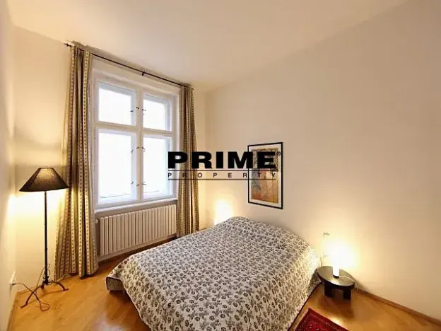 Pronájem bytu 3+1, Praha - Nové Město, Odborů, 104 m2