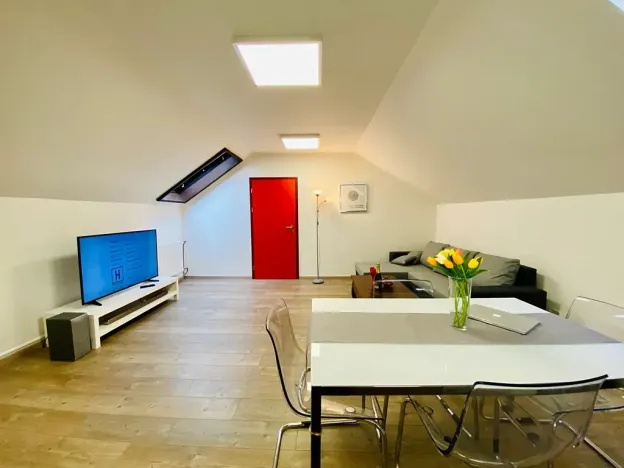 Pronájem bytu 2+kk, Jihlava, Masarykovo náměstí, 75 m2