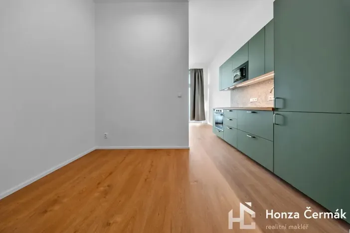 Pronájem bytu 1+kk, Brno, třída Generála Píky, 35 m2