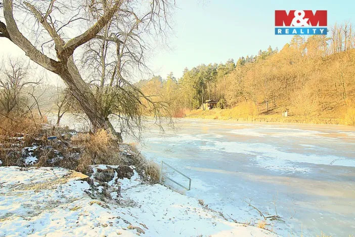 Prodej chalupy, Týn nad Vltavou - Nuzice, 254 m2