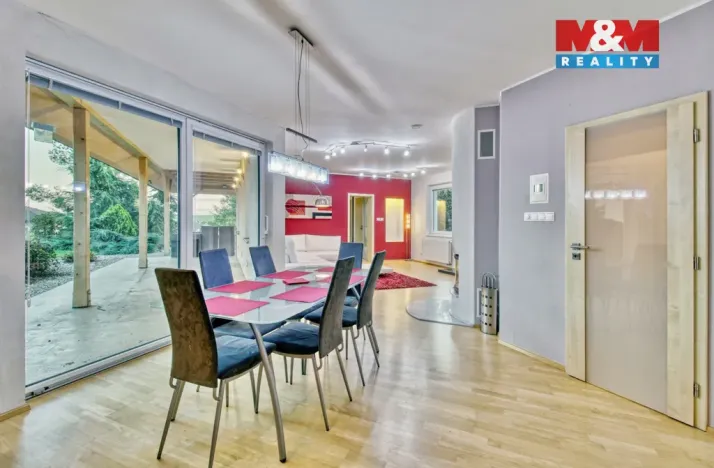 Prodej rodinného domu, Hrušovany, 300 m2