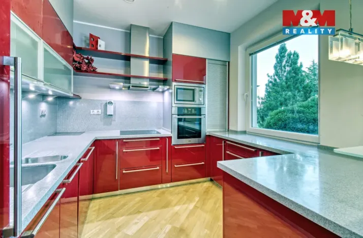 Prodej rodinného domu, Hrušovany, 300 m2