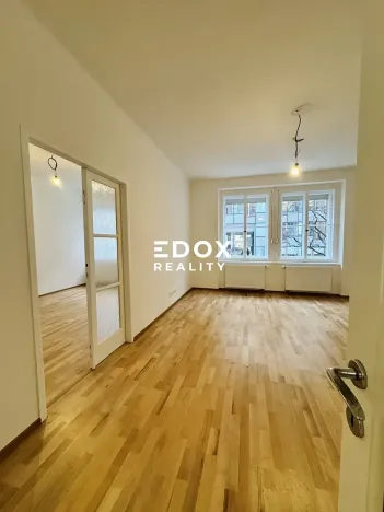 Prodej bytu 3+1, Praha - Vinohrady, Hradecká, 95 m2