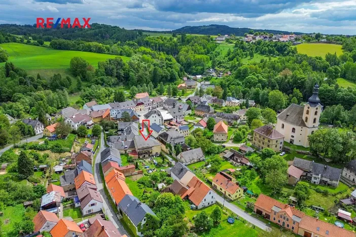 Prodej vícegeneračního domu, Úterý, 677 m2