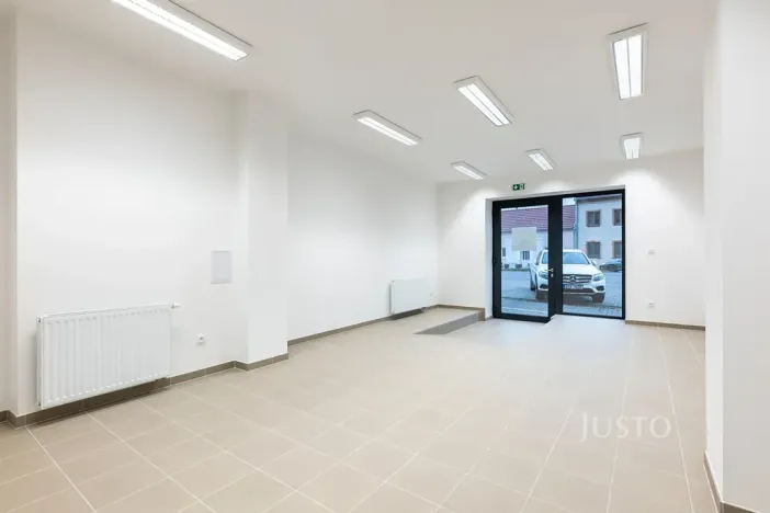 Pronájem obchodního prostoru, Staré Město, Hradišťská, 42 m2