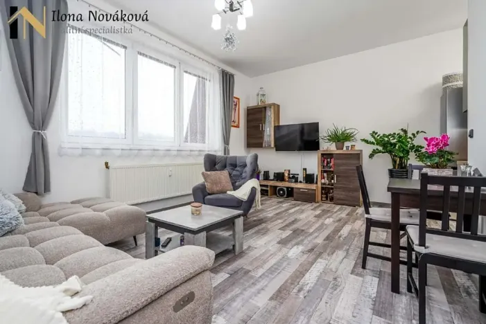 Prodej bytu 2+kk, Milovice, Višňová, 63 m2