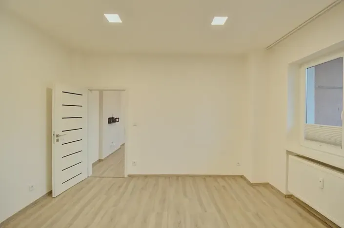 Pronájem bytu 2+kk, Kolín, Jeronýmova, 53 m2