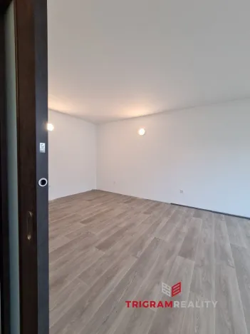 Pronájem bytu 1+kk, Hradec Králové - Pražské Předměstí, Želivského, 39 m2