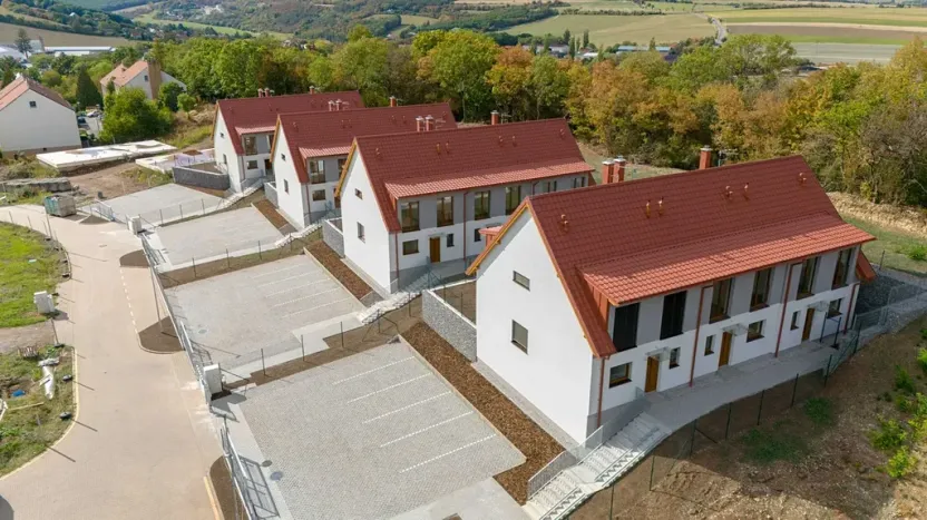 Prodej rodinného domu, Mořina, 106 m2
