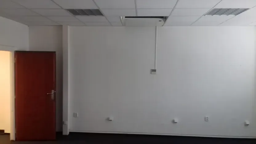 Pronájem kanceláře, Praha, Dobronická, 150 m2