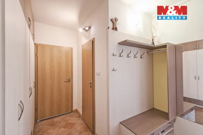 Prodej bytu 3+1, Rožnov pod Radhoštěm, Tyršovo nábřeží, 73 m2