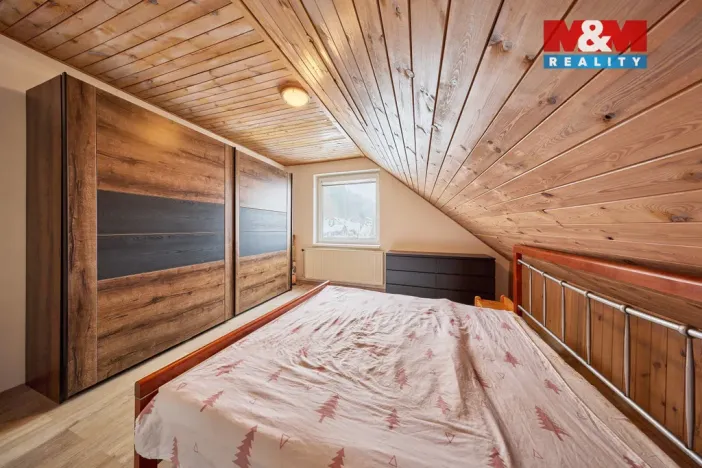 Prodej rodinného domu, Horní Maršov, Za Vodou, 600 m2