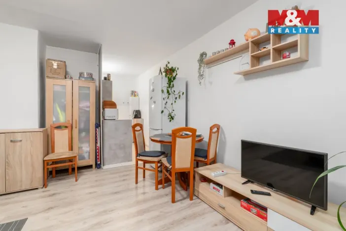 Pronájem bytu 1+kk, Teplice, Krušnohorská, 32 m2