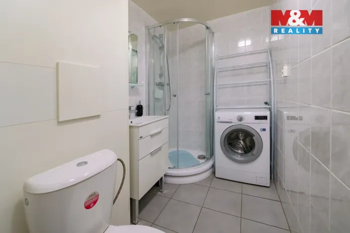 Prodej bytu 2+1, Sokolov, Závodu míru, 55 m2