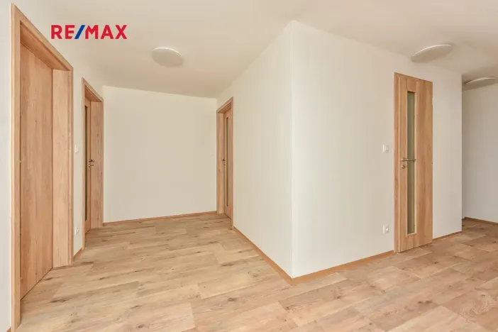 Pronájem rodinného domu, Zruč-Senec, U pomníku, 130 m2