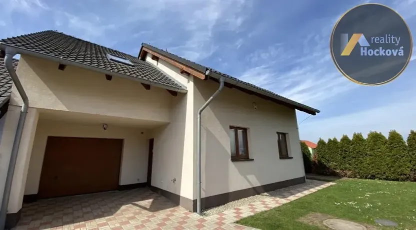 Pronájem rodinného domu, Postřižín, Duhová, 176 m2