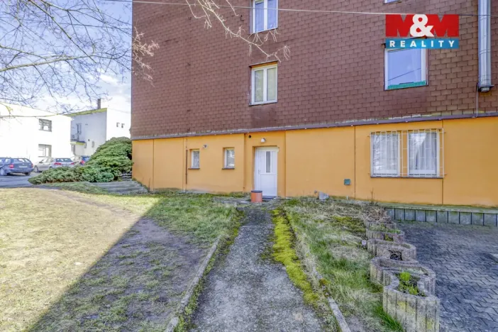 Pronájem bytu 2+kk, Klatovy - Klatovy II, K Letišti, 60 m2