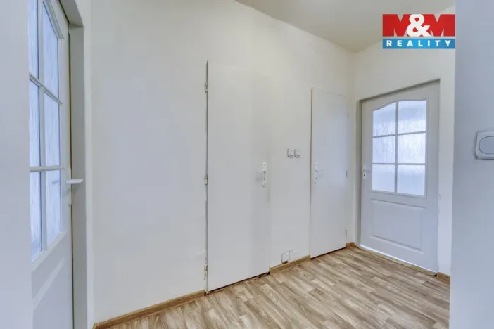 Pronájem bytu 3+1, Bezvěrov - Dolní Jamné, 70 m2