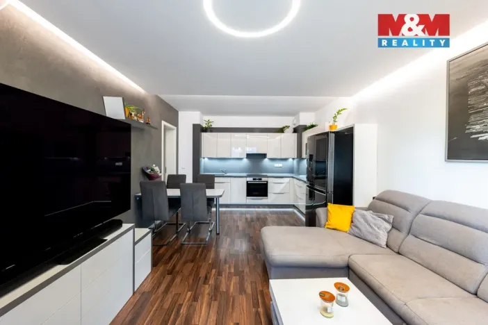 Prodej bytu 3+kk, Praha - Libeň, Novovysočanská, 64 m2