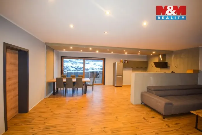 Prodej rodinného domu, Sosnová, 182 m2