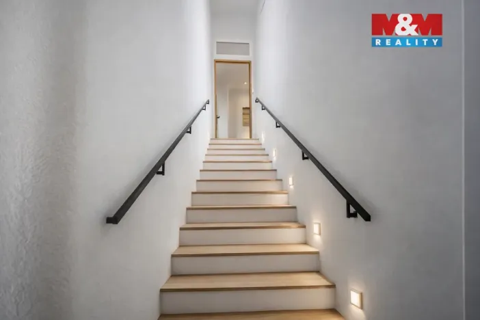 Prodej rodinného domu, Kamenný Újezd, 252 m2