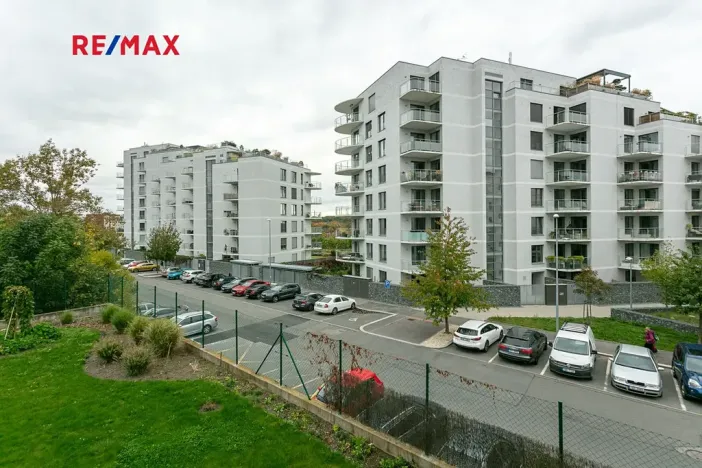 Pronájem bytu 3+kk, Praha - Hlubočepy, Devonská, 64 m2