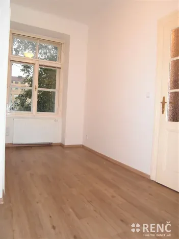 Pronájem bytu 2+kk, Brno, Kounicova, 33 m2
