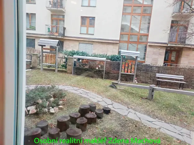 Pronájem bytu 2+kk, Praha - Vinohrady, Lublaňská, 56 m2