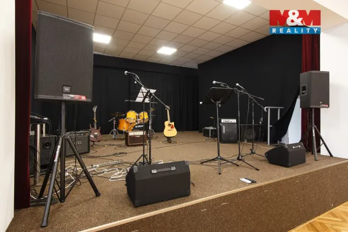 Pronájem restaurace, Vřesina, Ovocná, 635 m2