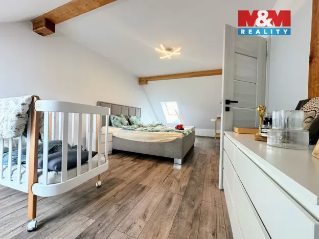 Prodej rodinného domu, Petrovice u Karviné - Dolní Marklovice, 180 m2