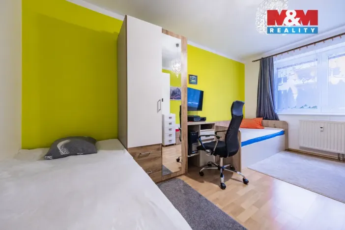 Prodej bytu 2+1, Milovice - Mladá, Spojovací, 43 m2