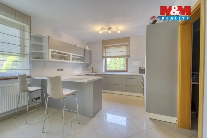 Prodej rodinného domu, Zruč-Senec - Zruč, Zlatá, 266 m2