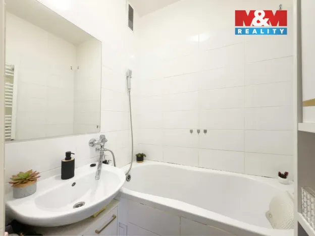 Prodej bytu 2+1, Karviná - Ráj, V Aleji, 60 m2