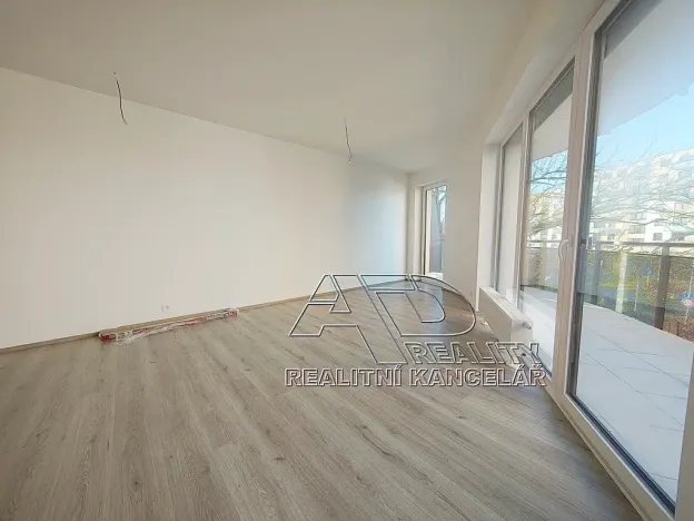Pronájem bytu 2+kk, České Budějovice, Na Zlaté stoce, 50 m2