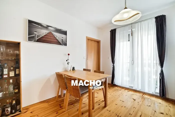 Pronájem bytu 3+kk, Líšnice, Varadov, 71 m2