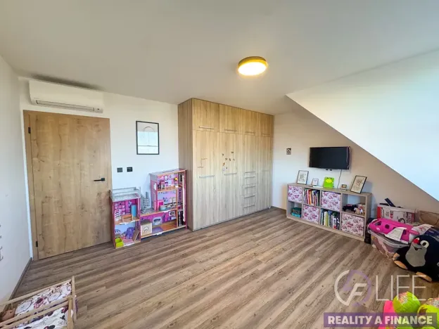 Prodej rodinného domu, Dubany, 160 m2