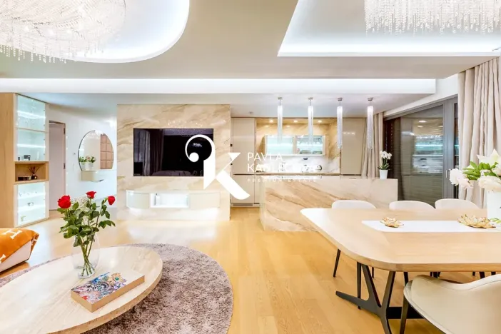 Prodej bytu 4+kk, Praha - Karlín, Karolinská, 200 m2