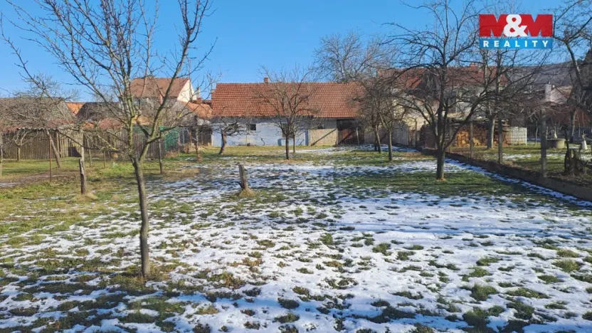 Prodej zahrady, Velká nad Veličkou, 812 m2