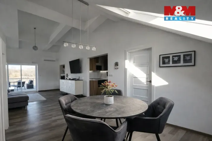 Prodej bytu 3+kk, Praha, K Radotínu, 83 m2