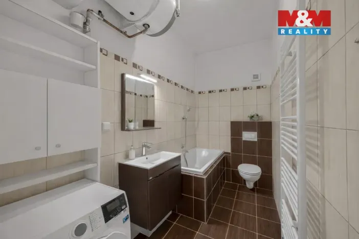 Prodej bytu 3+1, Meziměstí, 5. května, 72 m2