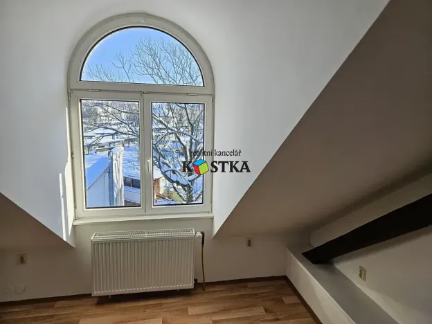 Prodej obchodního prostoru, Nový Jičín, Dolní brána, 2500 m2