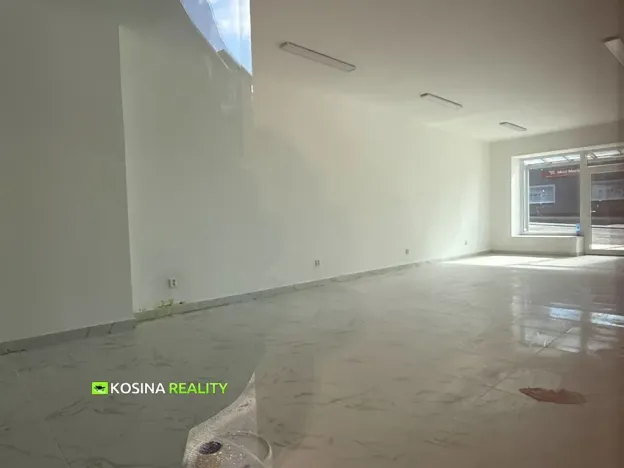 Pronájem obchodního prostoru, Aš, 96 m2