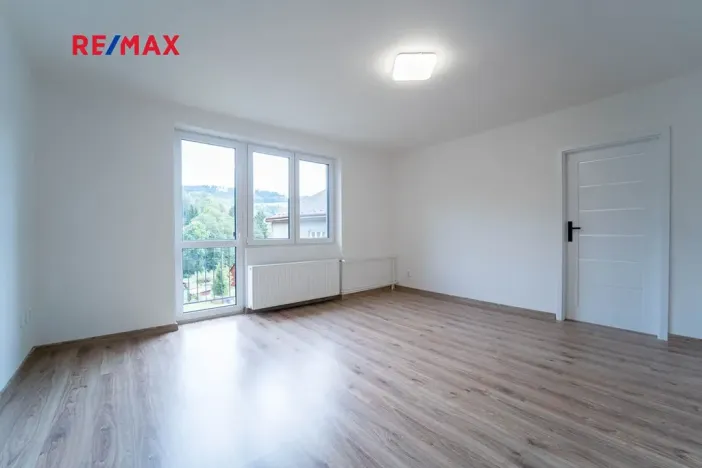 Prodej bytu 3+1, Zlatá Olešnice, 76 m2