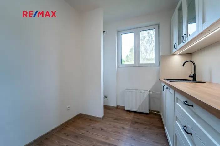 Prodej bytu 3+1, Zlatá Olešnice, 76 m2