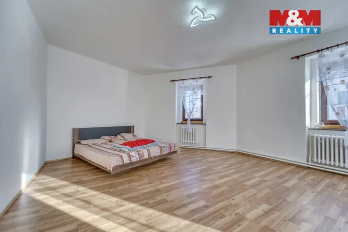 Prodej rodinného domu, Čečovice, 178 m2