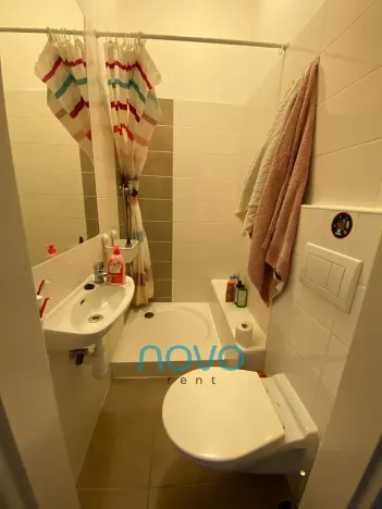 Pronájem bytu 1+kk, Praha - Michle, Jihlavská, 24 m2