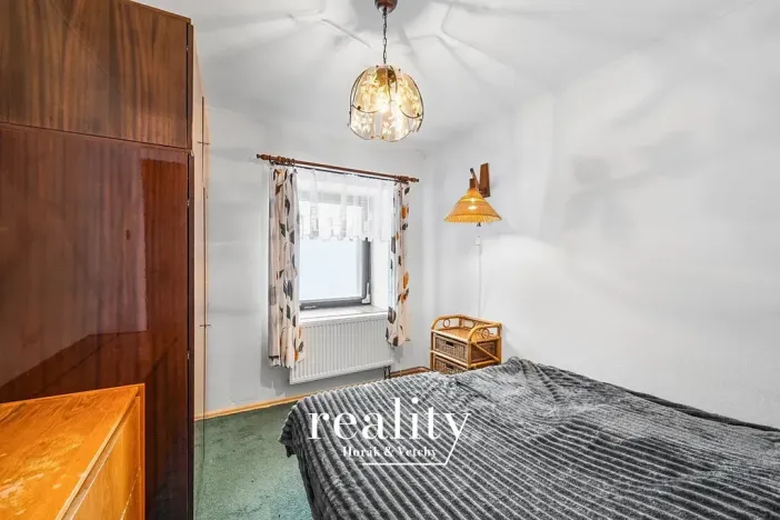 Prodej rodinného domu, Řásná, 179 m2