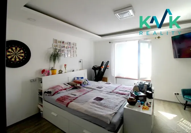 Pronájem bytu 1+1, Karlovy Vary, Chebská, 36 m2